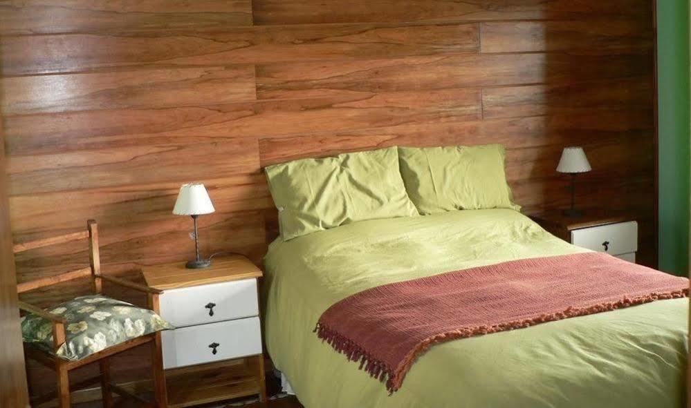 אל קלפטה Cabanas Normana Inn מראה חיצוני תמונה